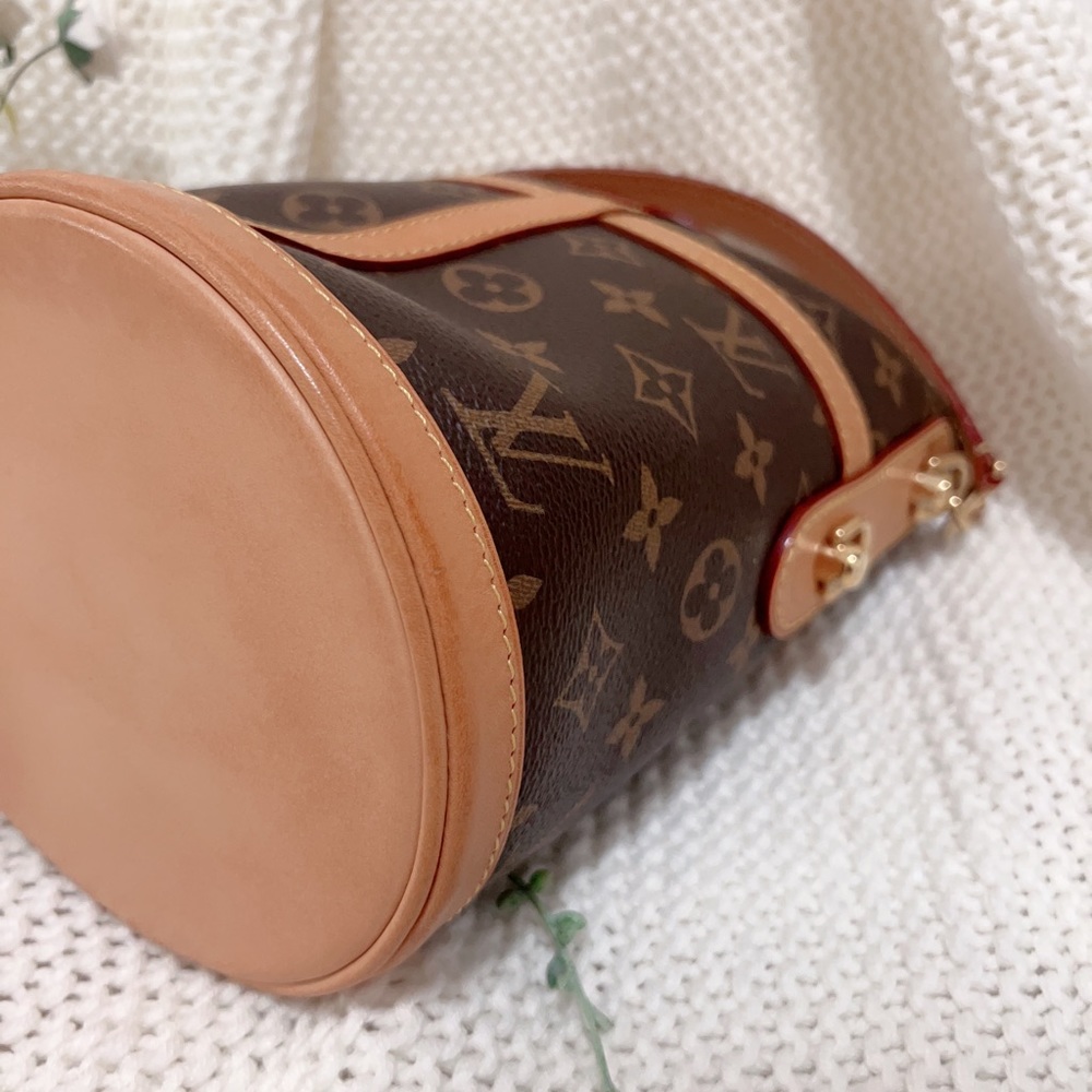 Louis Vuitton monogram duffle bucket bag - Picture 9 of 14
